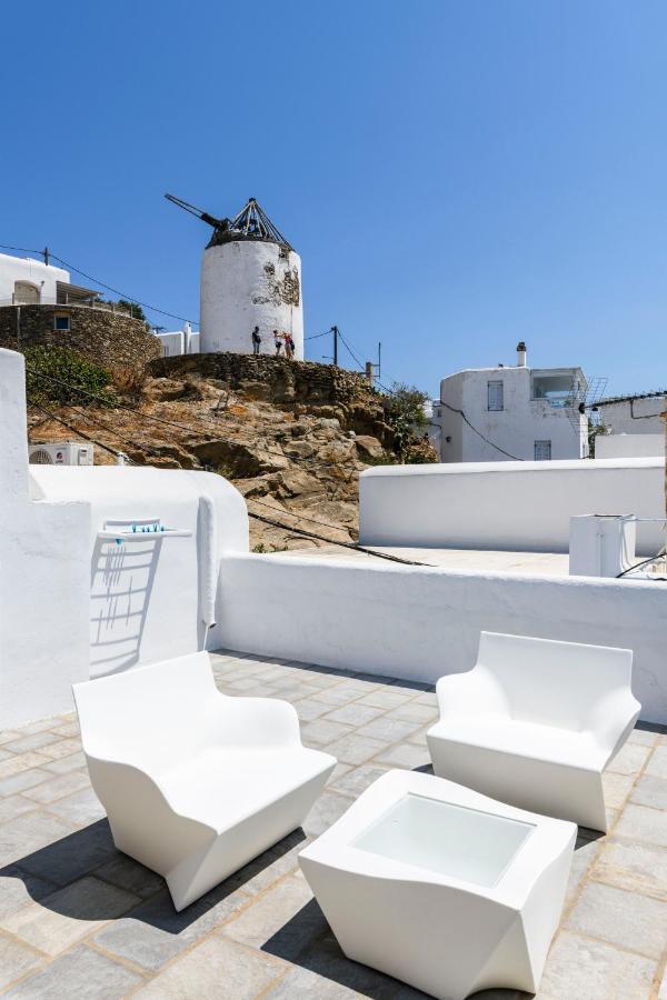 Floral With Marvelous View To Mykonos Town